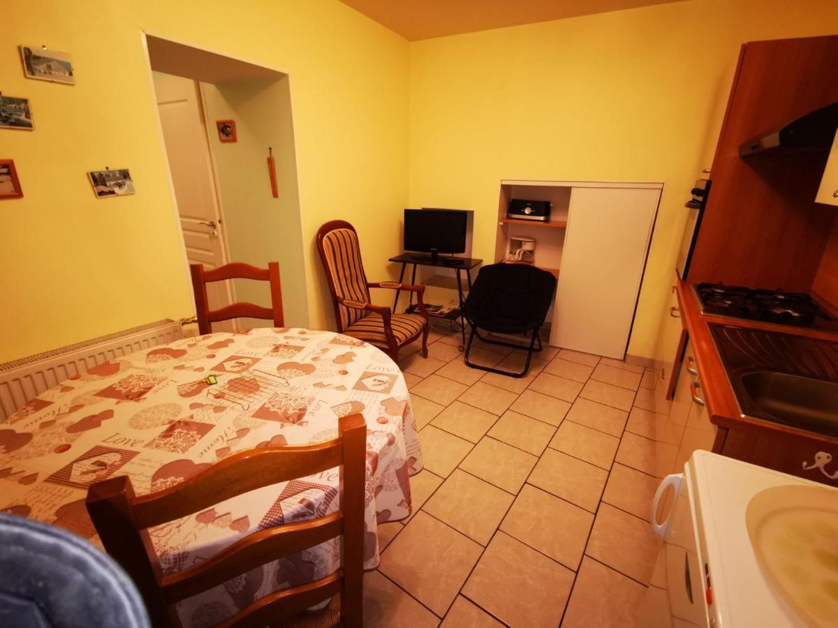 Les Geraniums Apartment Bains-les-Bains Ngoại thất bức ảnh